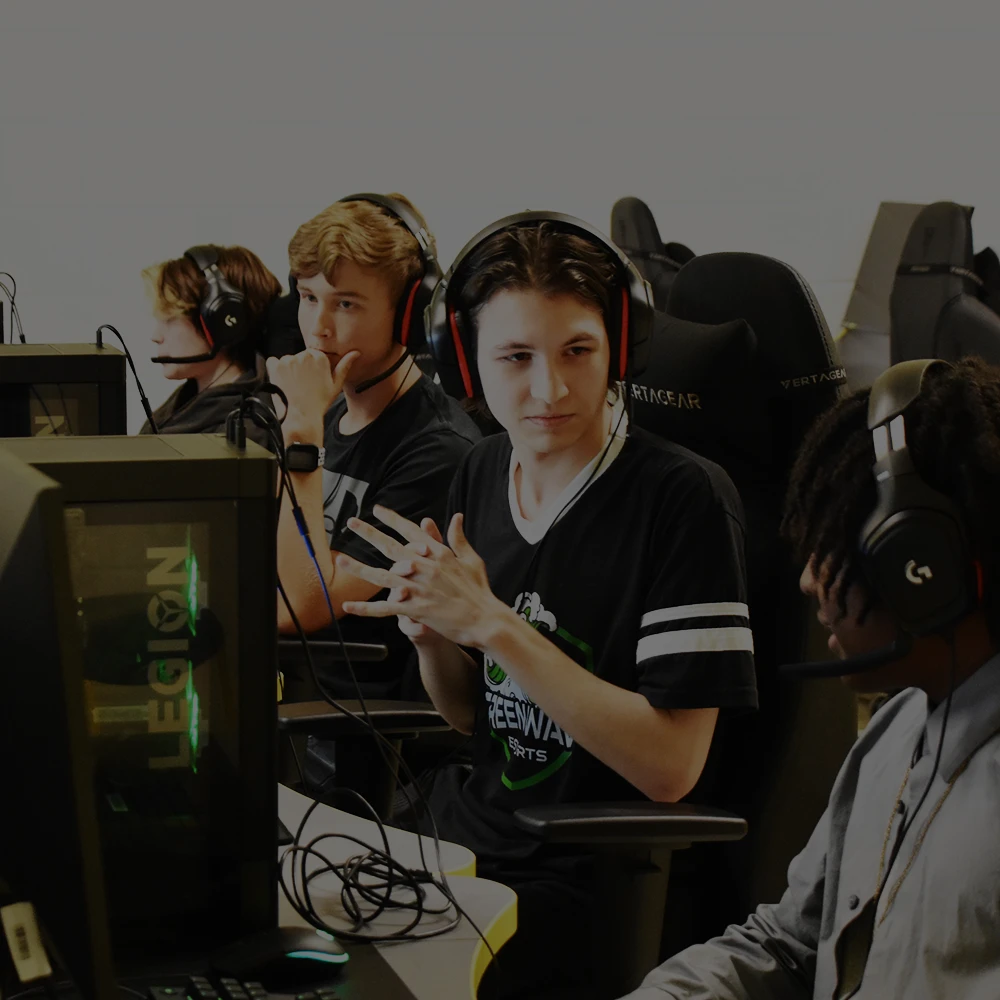 ADVYON has created the website for the Summerville High School Esports team.